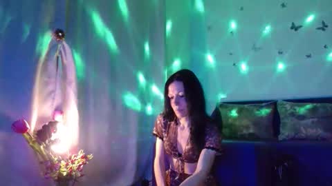 Snapshot of elysasun chatting on 03.29.26 Elisa online show from 03.29.26