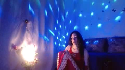 Snapshot of elysasun chatting on 04.09.26 Elisa online show from 04.09.26