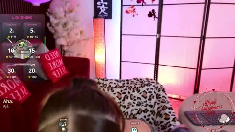 Elysia online show from 02.25.26