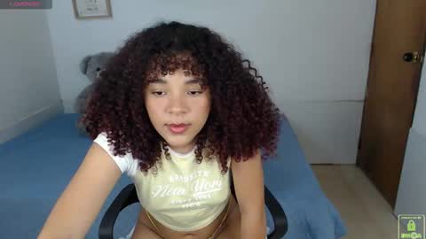 Snapshot of ema__miller chatting on 02.05.26 ema__miller online show from 02.05.26