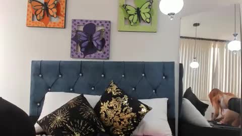 ema garcia  online show from 04.10.26