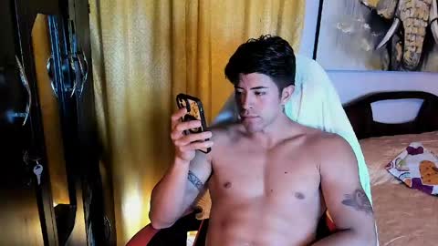 Snapshot of eman_wolf chatting on 05.23.26 eman_wolf online show from 05.23.26