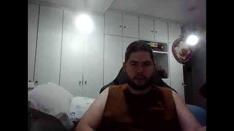 Snapshot of embarrassed_str8_3incher chatting on 01.31.26 embarrassed_str8_3incher online show from 01.31.26