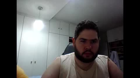 Snapshot of embarrassed_str8_3incher chatting on 02.15.26 embarrassed_str8_3incher online show from 02.15.26