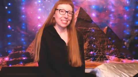 Ember Starleena online show from 02.17.25