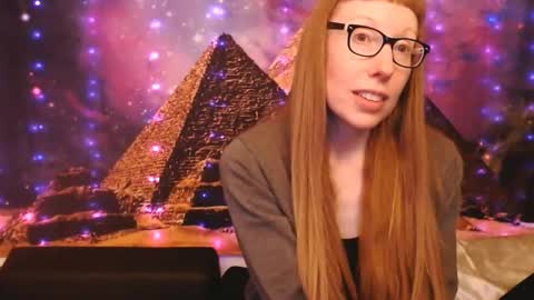 Ember Starleena online show from 02.21.25