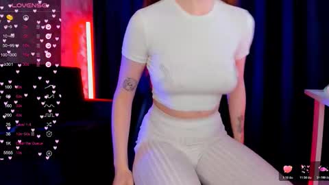 Snapshot of ember_void chatting on 12.03.25 Ember online show from 12.03.25