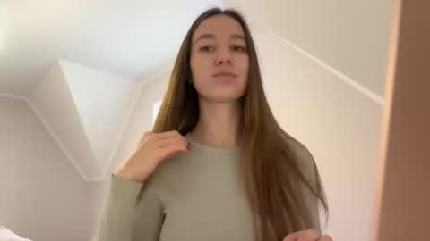 Alina online show from 12.16.25