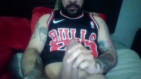 Snapshot of emecuatro20 chatting on 10.13.25 emecuatro20 online show from 10.13.25