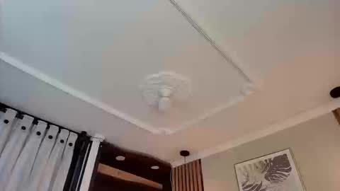 Snapshot of emelie_ch_ chatting on 09.22.25 Emily  online show from 09.22.25