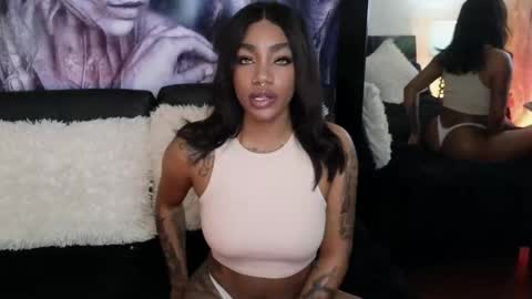 anyelii  online show from 09.24.25