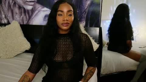 anyelii  online show from 02.13.26