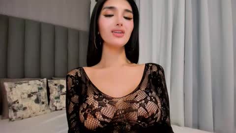 Emerald online show from 02.04.26