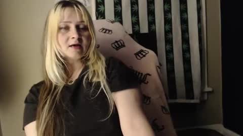 emeraldstrawberri online show from 01.07.26