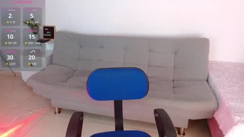 emi_carter online show from 10.09.25