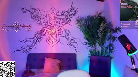 Snapshot of emi_roberts chatting on 05.15.26 Emmily Roberts online show from 05.15.26