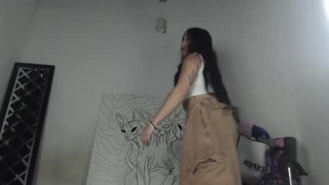 Snapshot of emiantonella_ chatting on 09.14.25 Antonella online show from 09.14.25