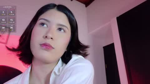 Snapshot of emicute_ chatting on 05.16.26 online show from 05.16.26