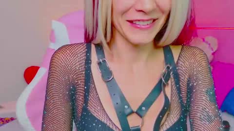 EmieFlower online show from 02.21.25
