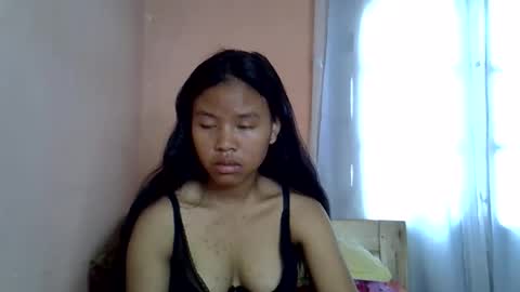 Snapshot of emiehottie chatting on 05.17.26 Ami online show from 05.17.26