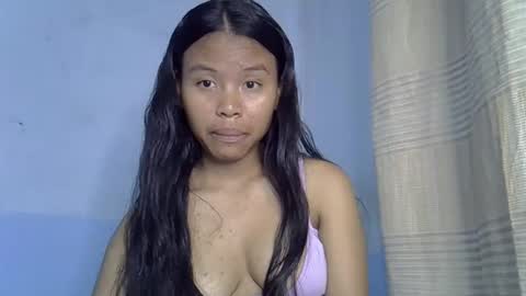 Snapshot of emiehottie chatting on 05.23.26 Ami online show from 05.23.26