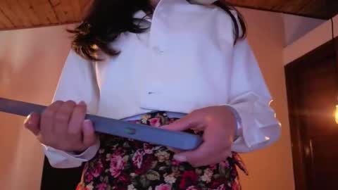 Emilia Gomez online show from 11.17.25