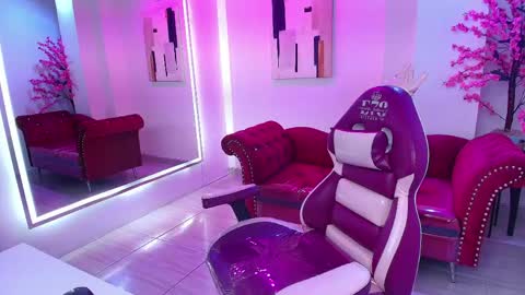 Emiily  online show from 04.16.26