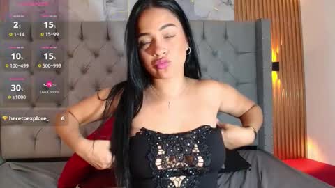 Emiily Carter online show from 12.05.25