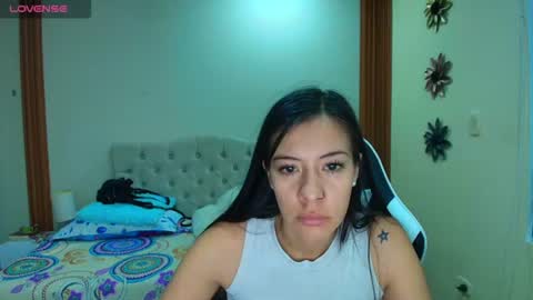 emiily_skinny online show from 07.05.26