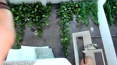 Snapshot of emiily_smile chatting on 07.26.26 Emily online show from 07.26.26