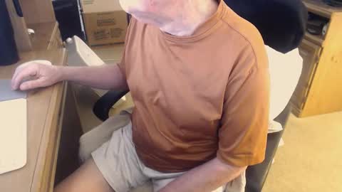Snapshot of emil_karpo chatting on 05.18.26 Terrance1st online show from 05.18.26