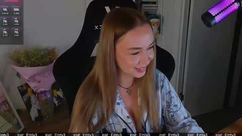 Emili online show from 11.28.25