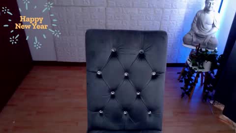 POWERFULL GODDESS EMILI online show from 12.31.24