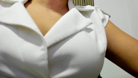 Snapshot of emilia_betancourt0923 chatting on 07.30.26 Emilia Betancourt0923 online show from 07.30.26