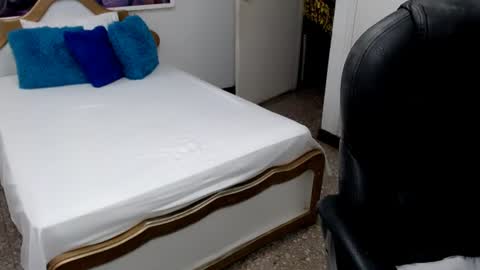 emiliaa_hot online show from 07.31.26