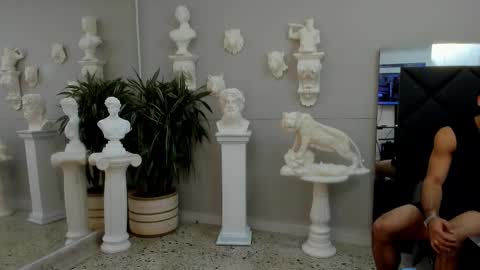 Emilio online show from 11.25.25