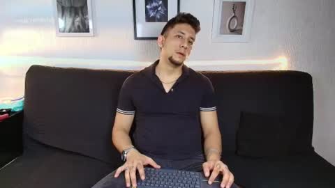 EMILIOCUM online show from 07.02.26