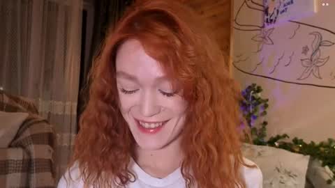 Snapshot of emiliyafox chatting on 02.24.26 Emi online show from 02.24.26