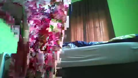 Emilly and Daniel online show from 01.29.25