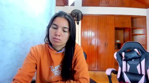 Emily and Soffy online show from 02.16.26