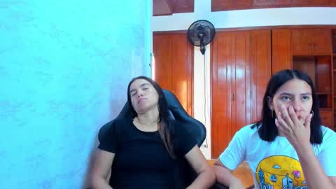 Snapshot of emily_and_soffy chatting on 03.27.26 Emily and Soffy online show from 03.27.26