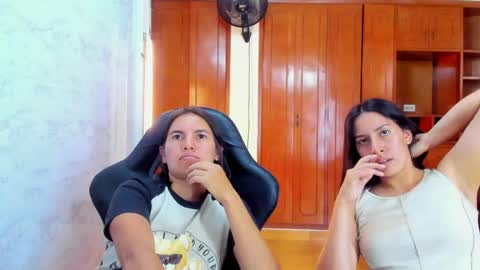 Emily and Soffy online show from 05.11.26
