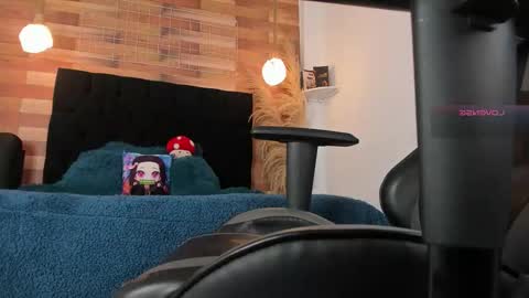 emily_brown04 online show from 10.03.25