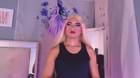 emily_castillo1_ online show from 03.20.26