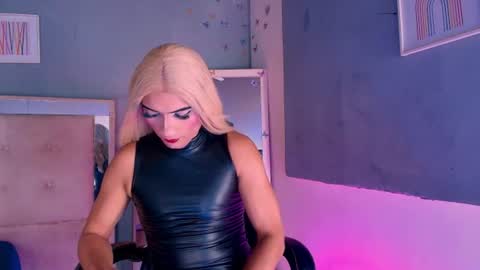 emily_castillo1_ online show from 07.02.26