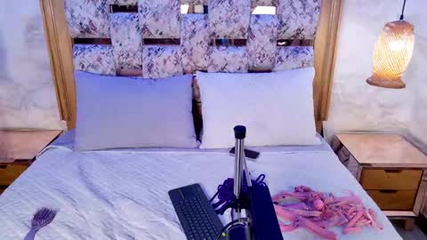 Snapshot of emily_dempsey chatting on 05.29.26 emily_dempsey online show from 05.29.26