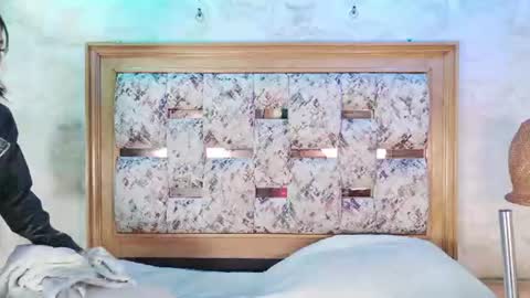emily_dempsey online show from 07.14.26