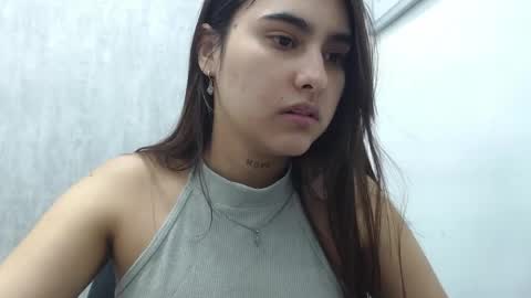 emily fox 3 online show from 04.22.26