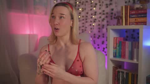 Em -  online show from 12.13.24