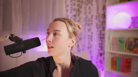 Em -  online show from 02.03.25